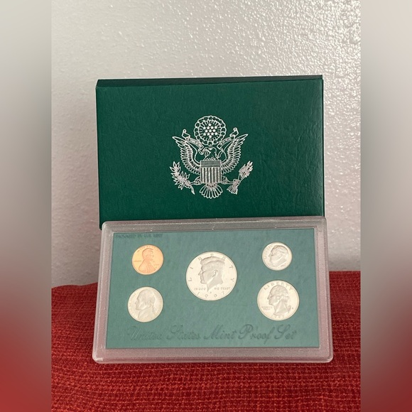 United States Mint 1997!Proof Set with Green Box